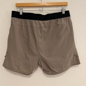 Ten Thousand Tactical Shorts Men’s Medium 5” inseam gray